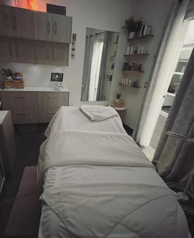 NOADÉ SKIN + WELLNESS